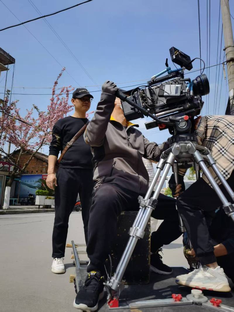 镇平县广告片拍摄：快消品牌爆款之选，网感内容适配社媒传播！