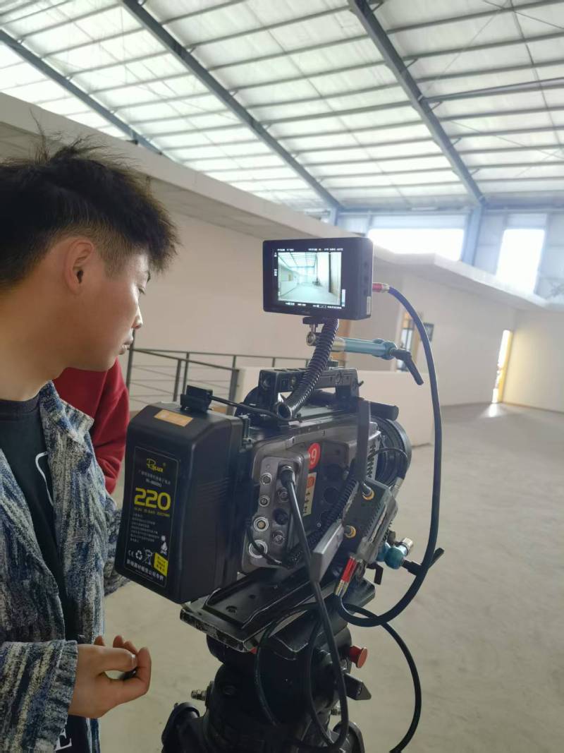 创新驱动，智领未来——镇平县TVC与广告片拍摄制作的创新实践